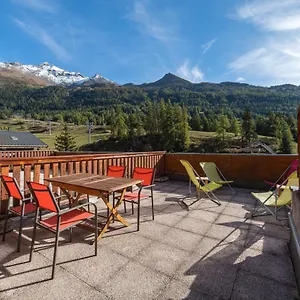 Appartement Fleurs Et Neige, Lanslevillard